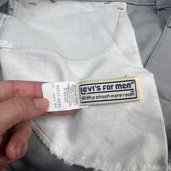 Levi’s VTG 80s Bootcut Action Dad Jeans With A Skosh More Room Gray Mens 38x30 - Picture 5 of 5